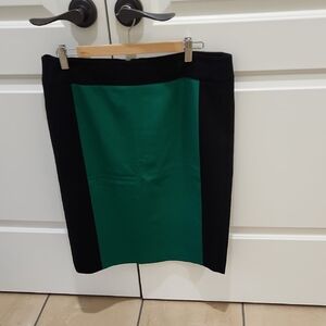Nine West Black and Green Pencil Skirt